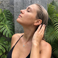 Thumbnail for Collana mondo — foto indossata sotto la doccia, waterproof, argento | SKU: 22173453-white-gold