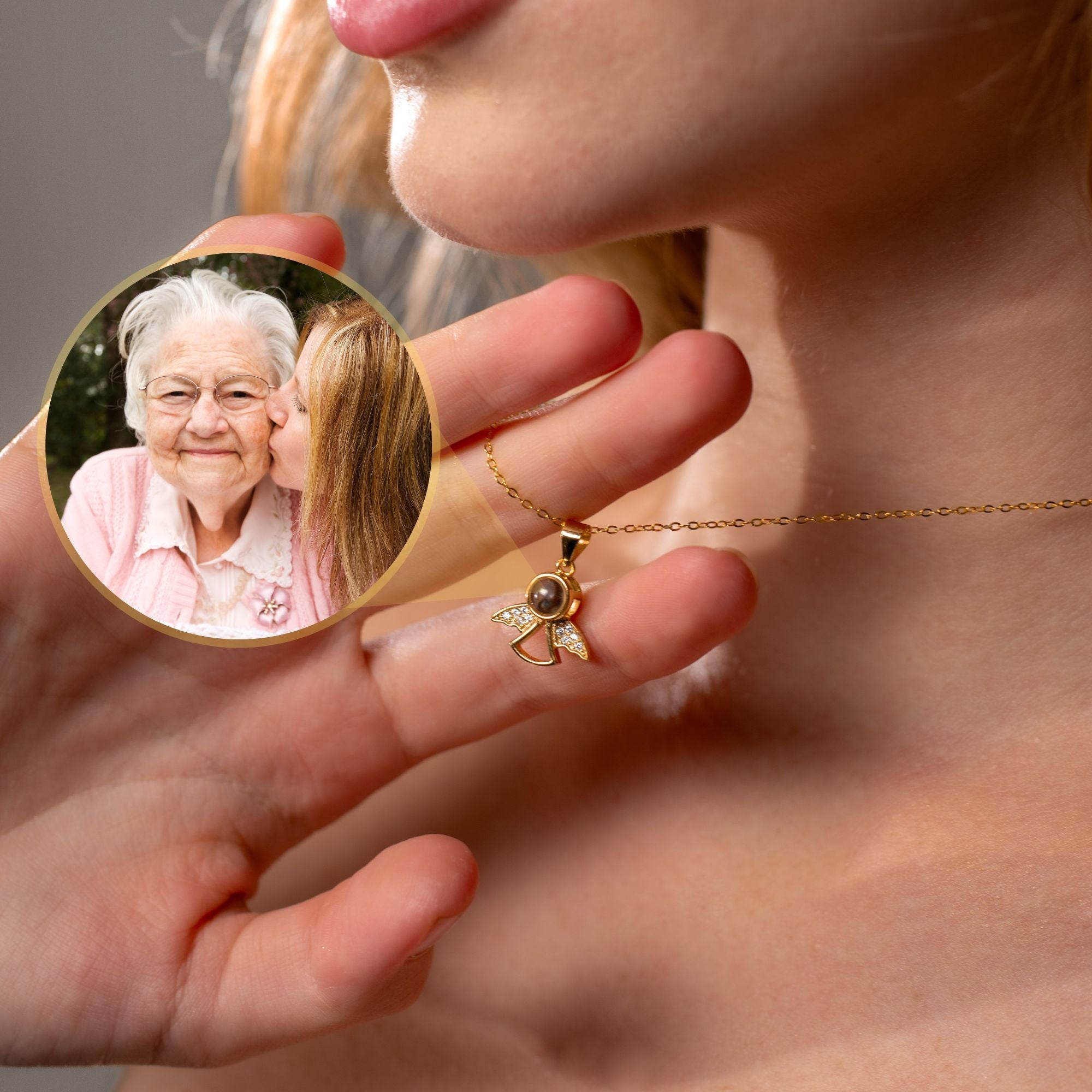 Atoztide Personalized Projection Photo Necklace With Picture Stainless Steel Heart Pendant Chain For Women Family Jewelry Gift