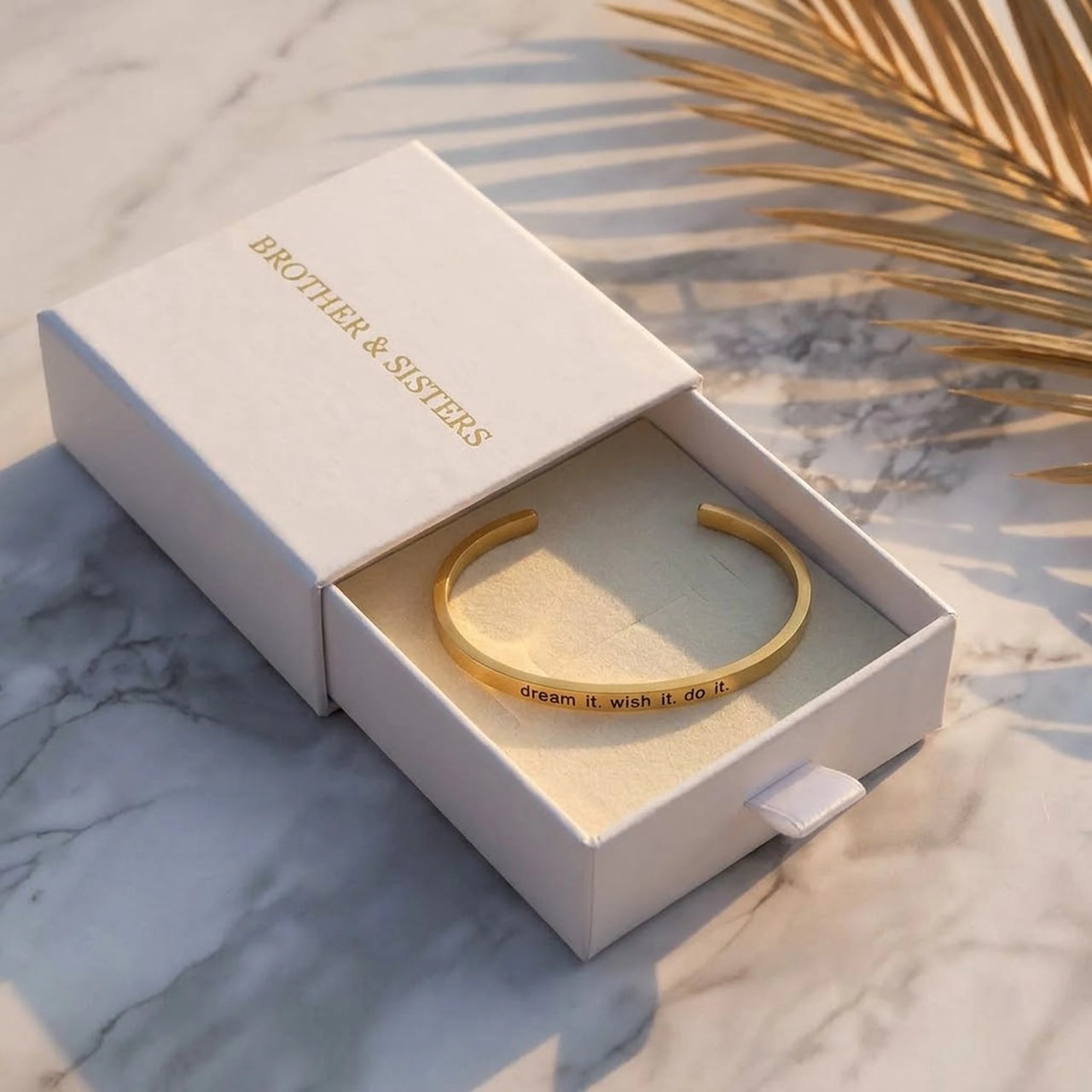 Graduation bracelet — in the gift box, gold | SKU: 4214557-gold-color