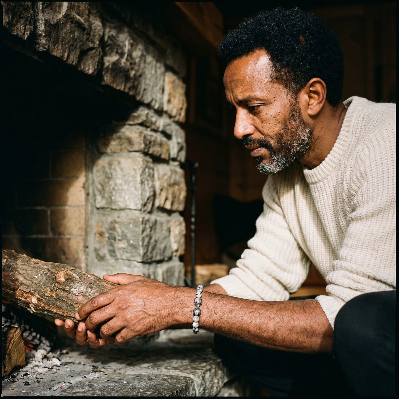 Black Viking & Grey Stones – by a chalet fireplace | Brother & Sisters | SKU: 21039839-gun-black-XS-14-15, 21039839-gun-black-S-16-17, 21039839-gun-black-M-18-19, 21039839-gun-black-L-20-21, 21039839-gun-black-XL-22-23