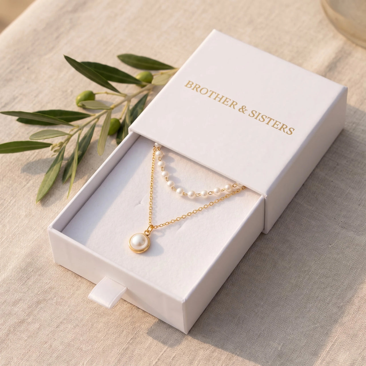 The Pure, gold necklace — gift box | SKU: lepure