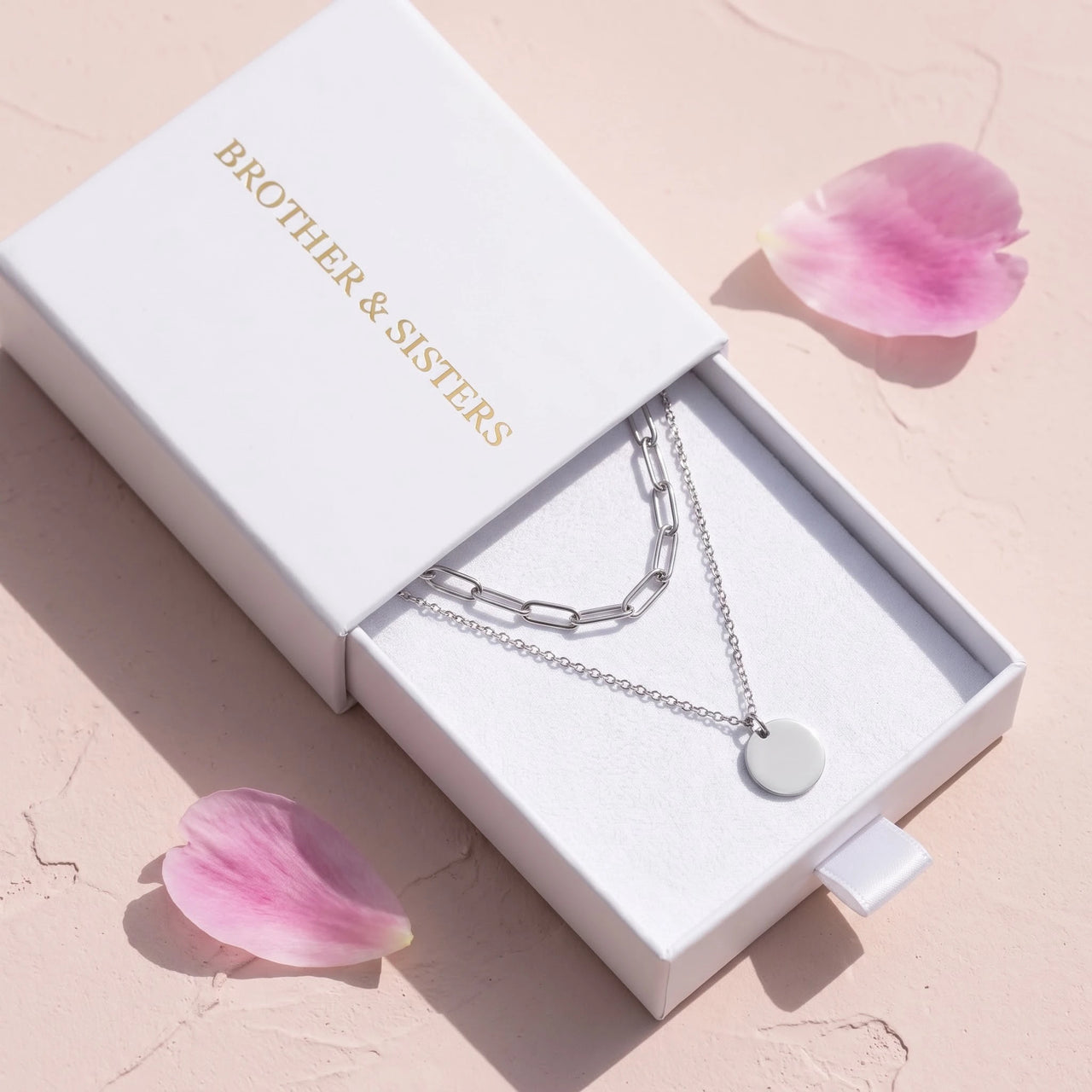 The Trendy, silver necklace — gift box | SKU: le-tendance-wg