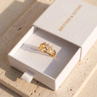 Thumbnail for The Zigzag, gold ring — gift box | SKU: lezigzag