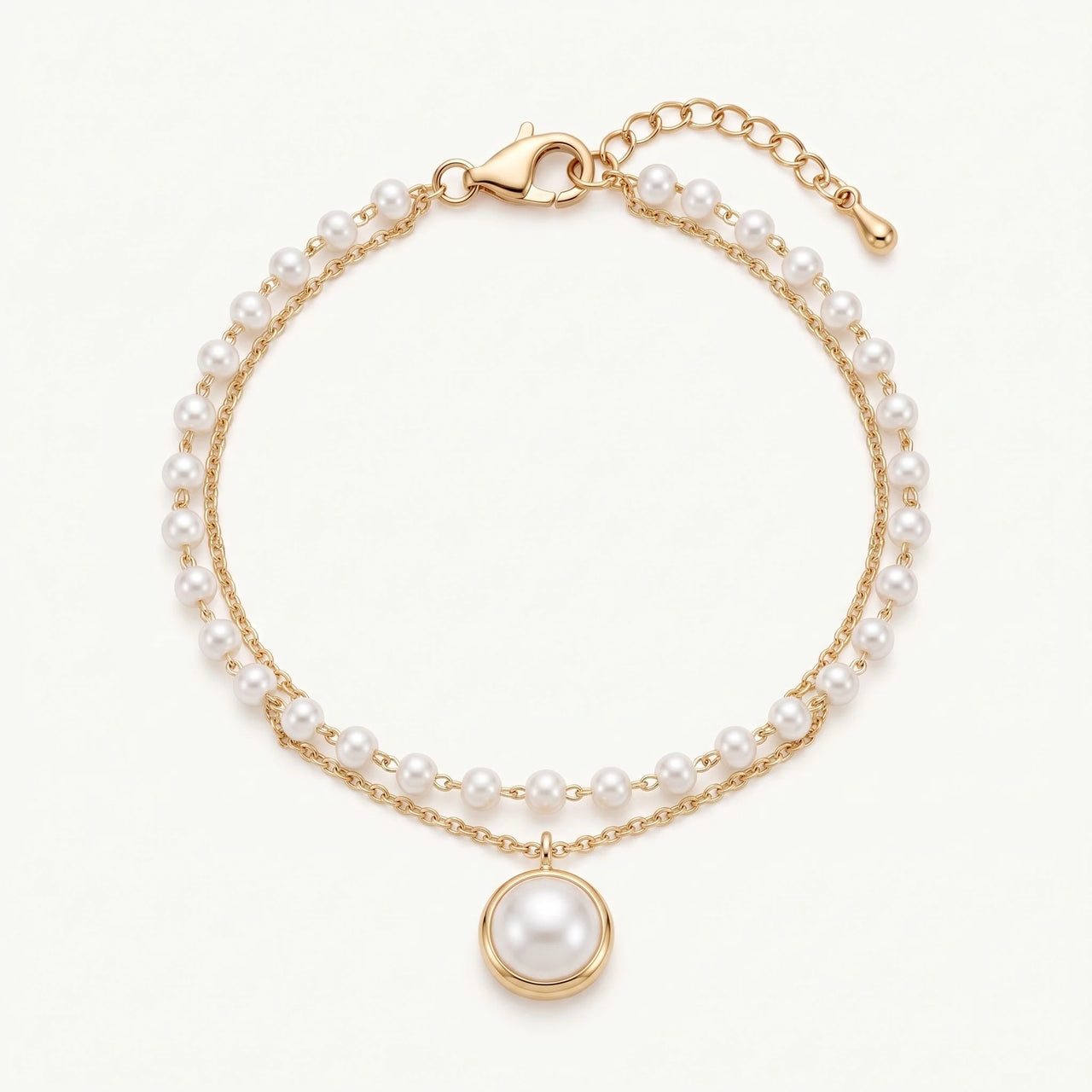 The Pure, gold bracelet — packshot | SKU: l-epure