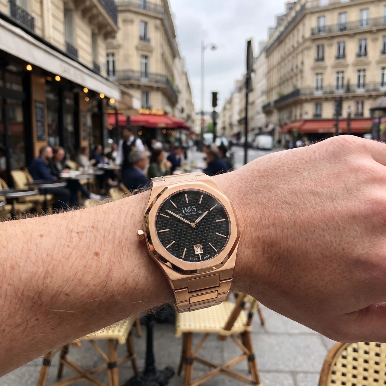 Royal men's watch worn on a man's wrist – Brother & Sisters (SKU 01122019-royal)