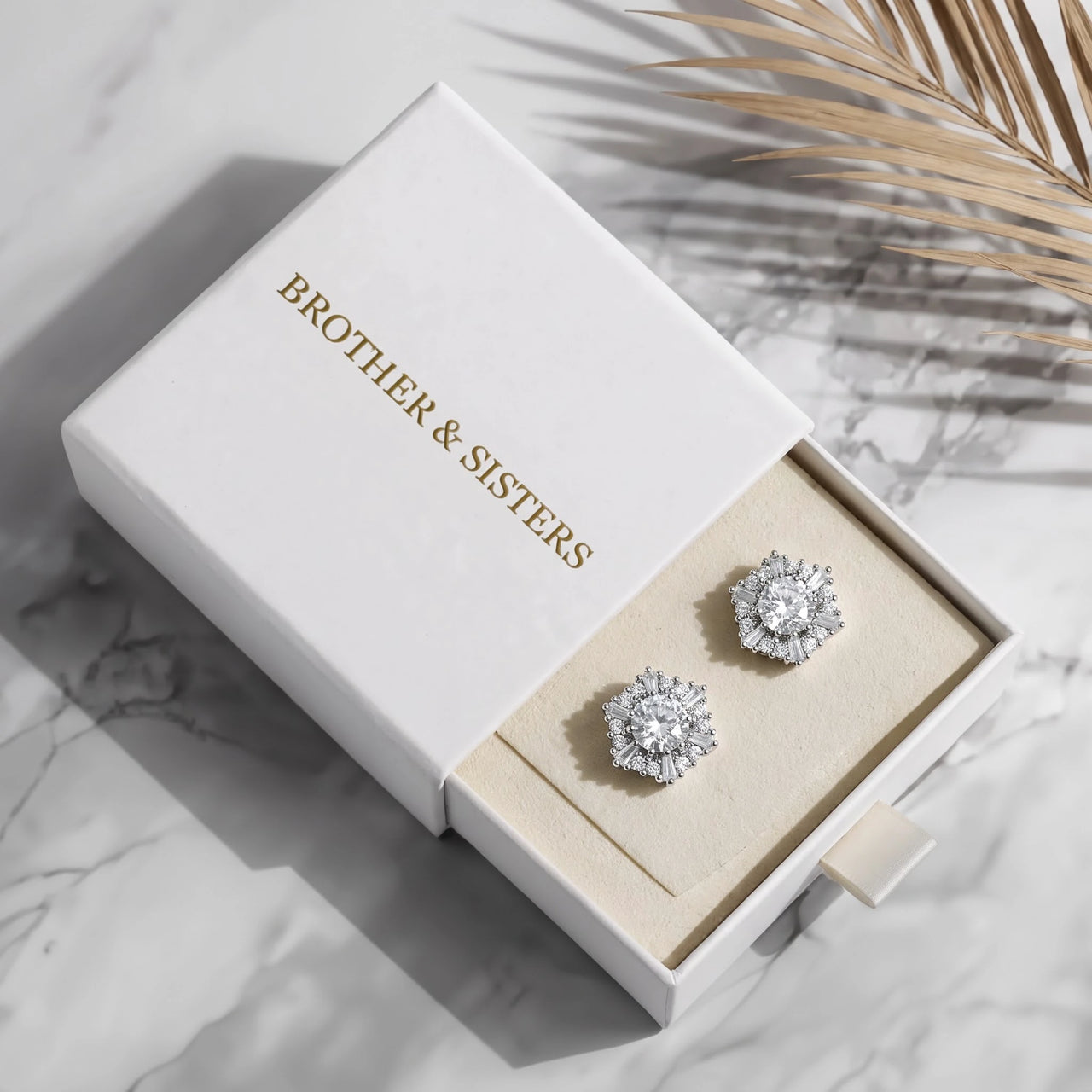 Silver stud earrings with the Brother & Sisters gift box | SKU: 30876249