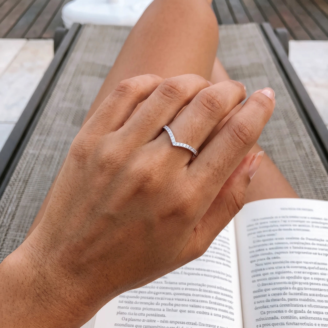 Silver ring worn, showing its real size | SKU: 10645547-4.5-silver